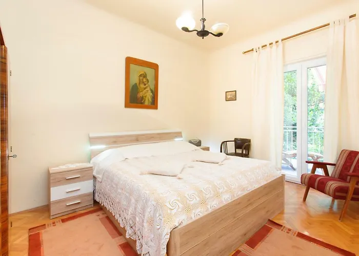 Dragana Appartement *